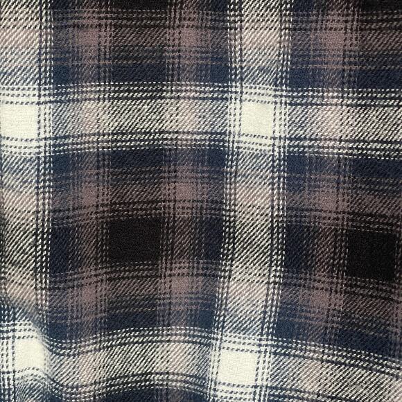 Legendary Whitetails Shirt Mens Medium Blue Gray Plaid Buck Camp Flannel Hunting - Picture 3 of 9